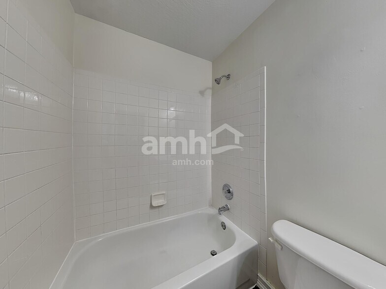 Building Photo - 4177 S 1000 W