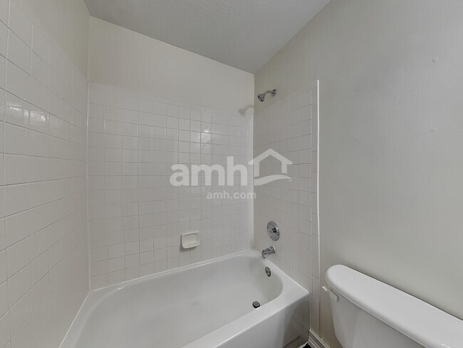 Building Photo - 4177 S 1000 W