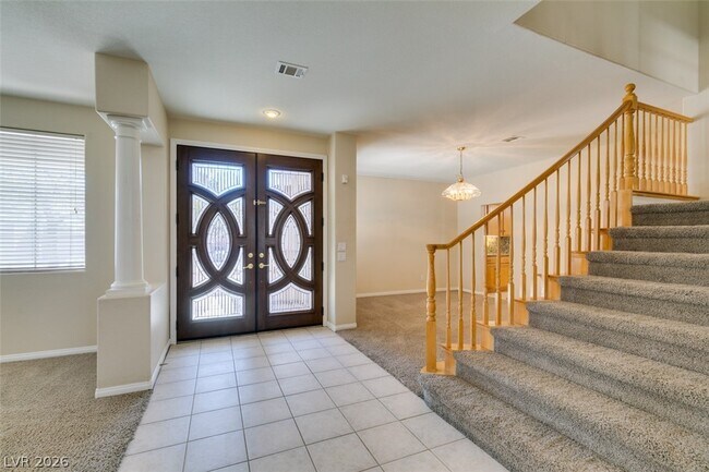 Building Photo - 2722 Woodflower Ave