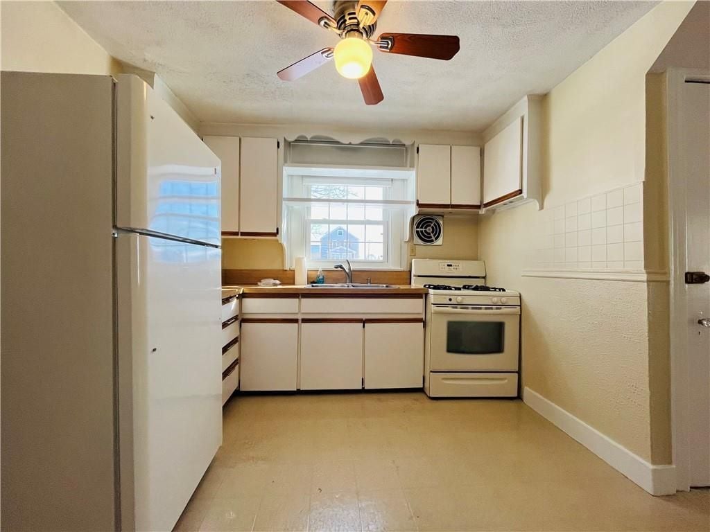 Building Photo - 184 Vincent Ave