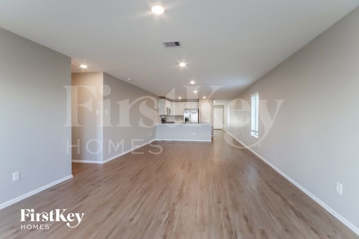 Building Photo - 9202 Burnet Flds Dr