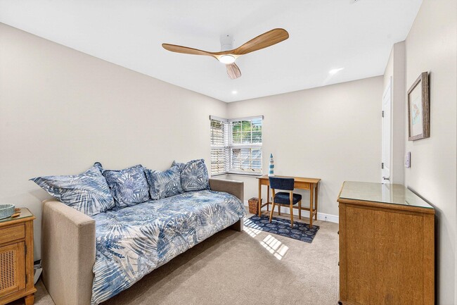 Building Photo - 812 Ocean Dunes Cir