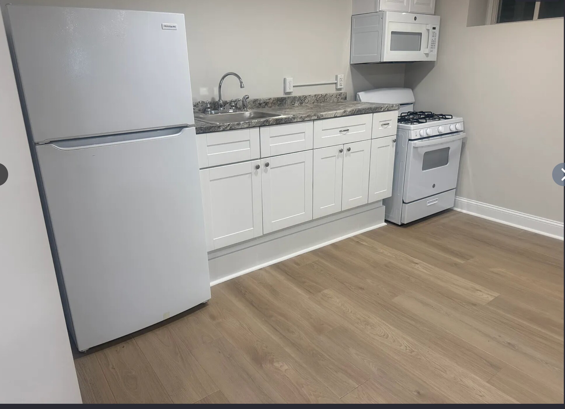 Building Photo - 639 Oakdene Ave