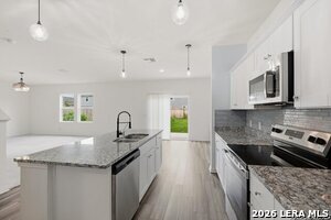 Building Photo - 7404 Cottontail Clf