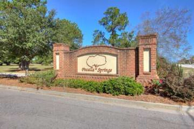 Building Photo - Newly Renovated Single Family Home | 4 BR/2.5BA | Garage Attached