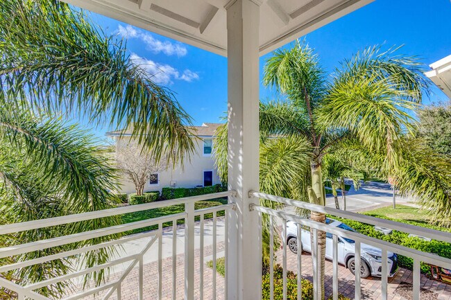 Building Photo - 1212 S Community Dr