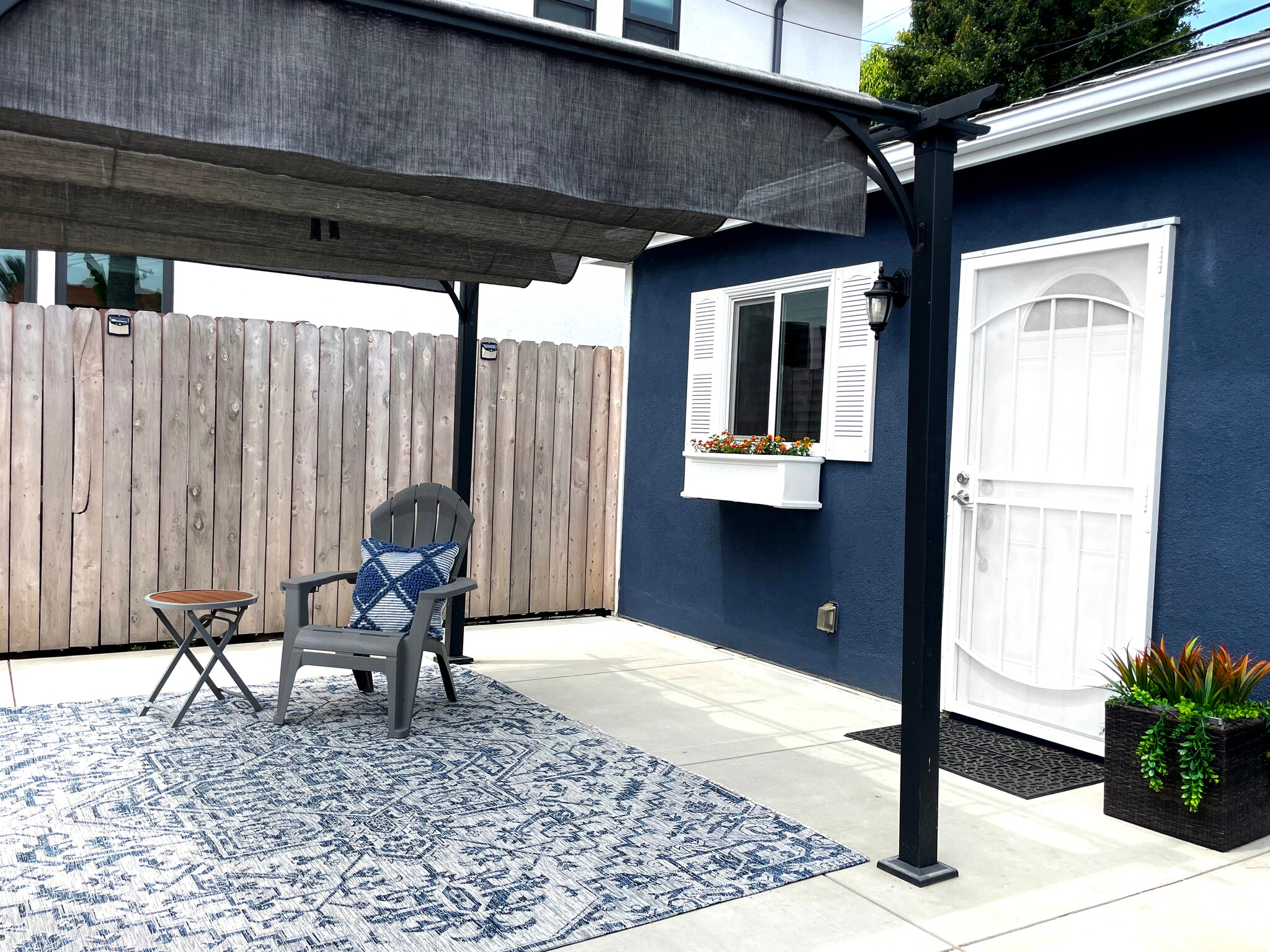 Building Photo - 3541 Helms Ave