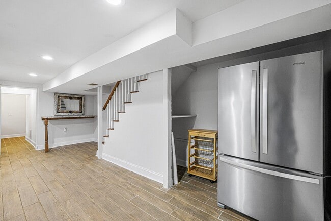 Building Photo - 3158 Westover Dr SE