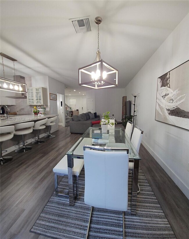 Building Photo - 11625 NW 87th Ln