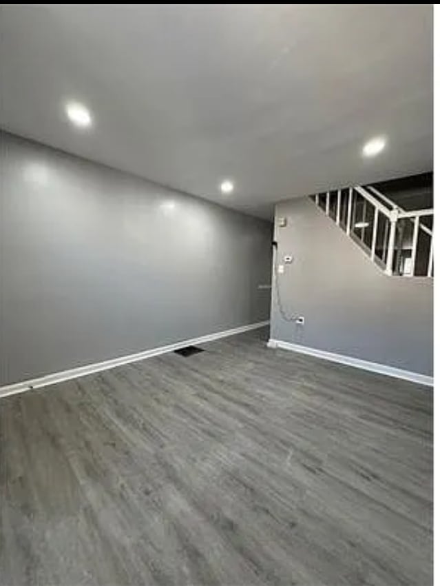 Building Photo - 2 bedroom house