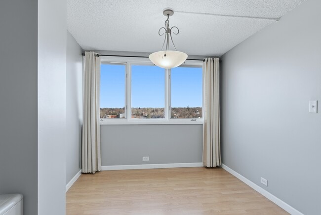 Building Photo - 2225 Buchtel Blvd S