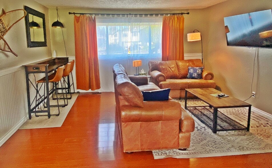 Building Photo - 9001 Shaun Landing Cir