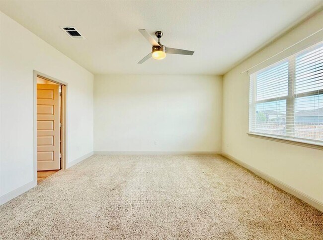 Building Photo - 18321 Anicio Gallo Dr