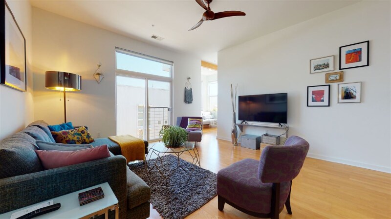 Building Photo - 506 N Mangum St