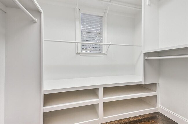 Building Photo - 3403 Long Meadow Ct