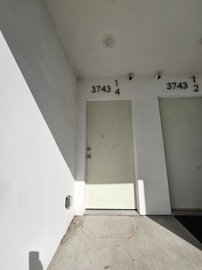 Building Photo - LANFRANCO(3743)