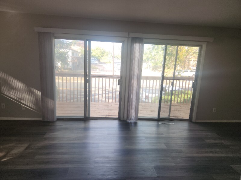 Building Photo - 2701 King St