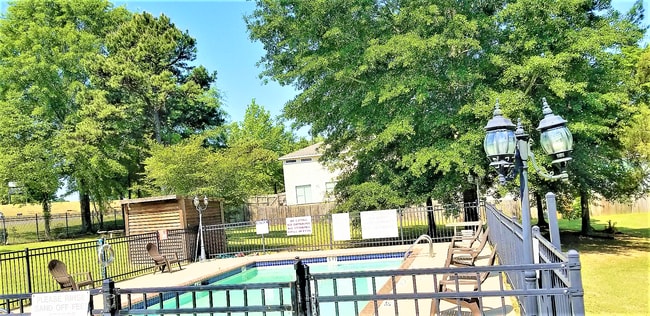 Building Photo - 3122 Everwood Trail