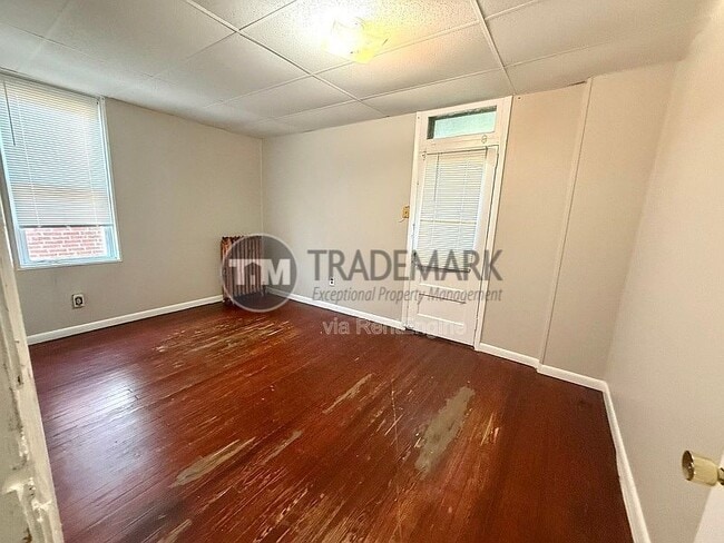 Building Photo - 2215 N 4th St