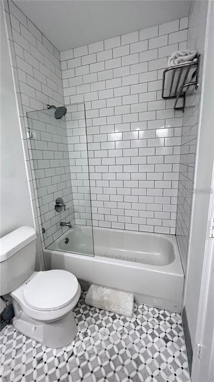 Building Photo - 7658 Plantation Cir