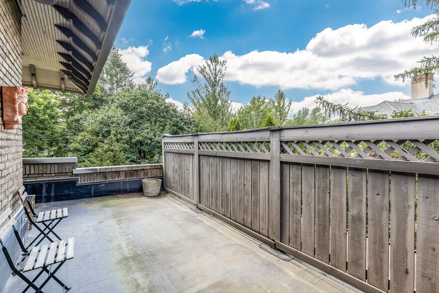 Terrace view. - 4061 Beechwood Ave