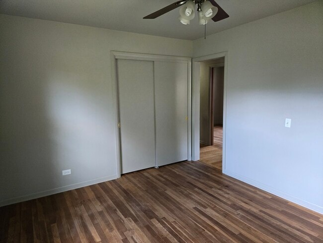 Building Photo - 448 Hubbard Ave