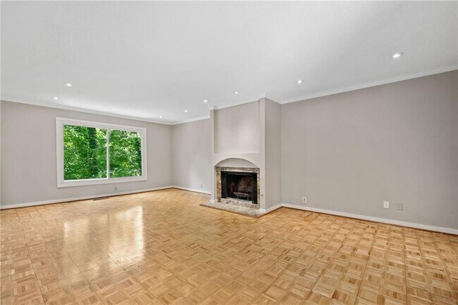 Building Photo - 2710 Margaret Mitchell Dr NW