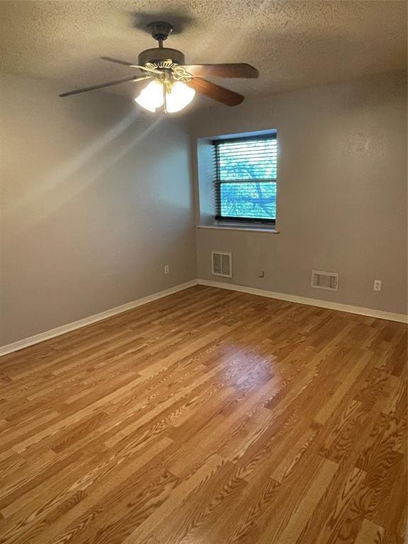 Building Photo - 2304 Barton Village Cir