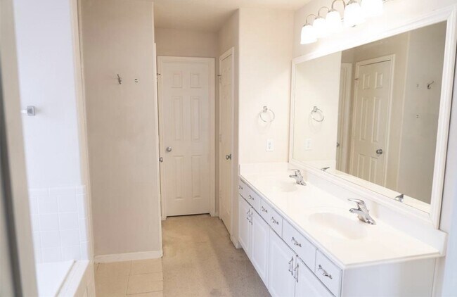 Building Photo - 21942 Gosling Cedar Pl