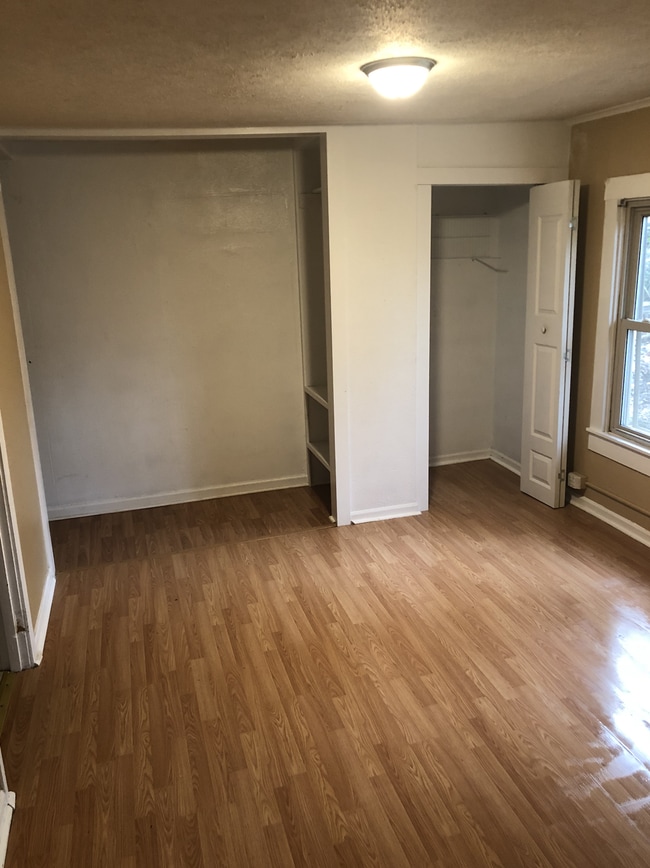 Building Photo - 305 Swigert Ave