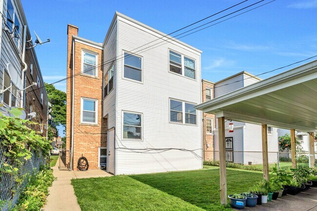 Building Photo - 4614 N Central Ave