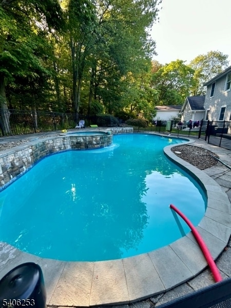 Building Photo - 414 Mineral Springs Dr