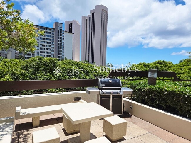 Building Photo - Yacht Harbor Towers #1903 | Honolulu, HI