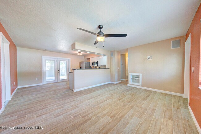 Building Photo - 2610 Via Napoli Ct