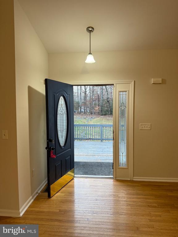 Building Photo - 6407 Sunset Rd