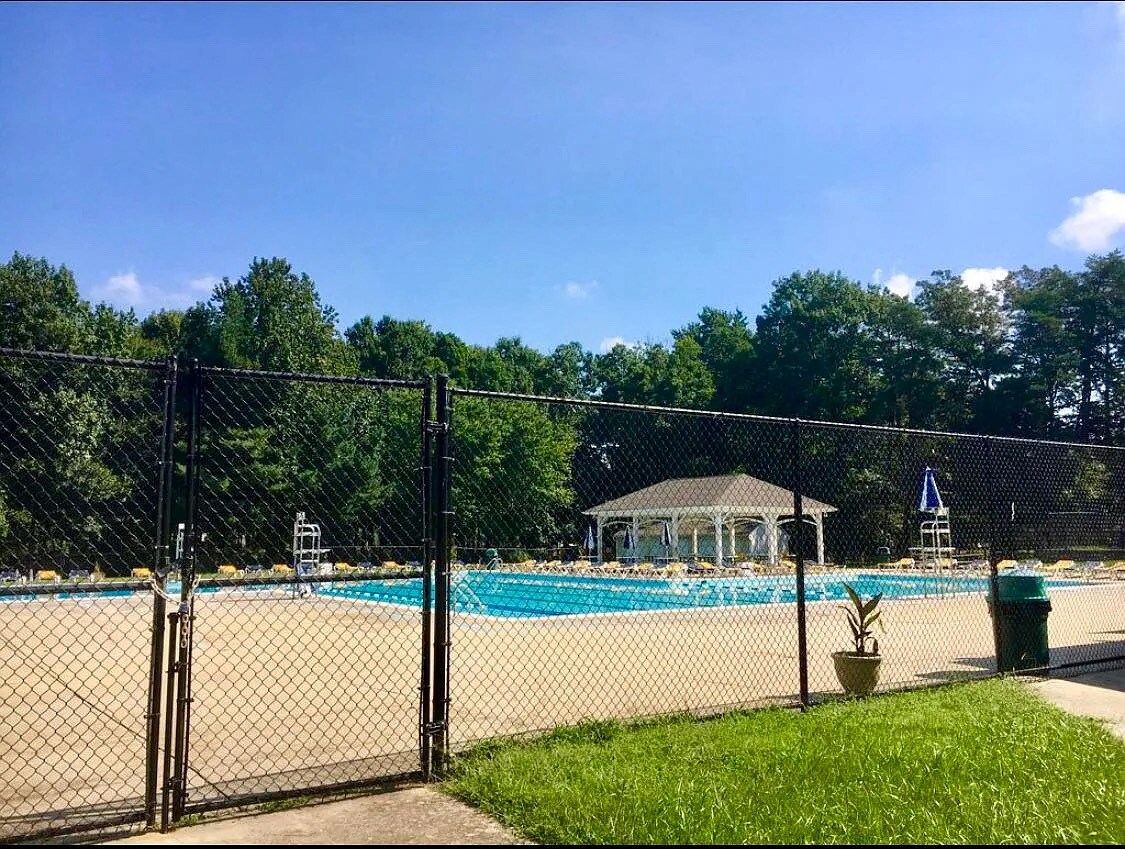 Building Photo - 6727 Mink Ct