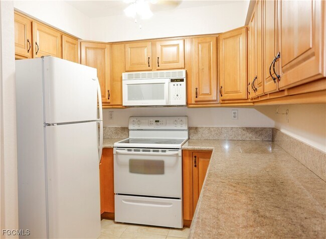Building Photo - 12515 McGregor Blvd