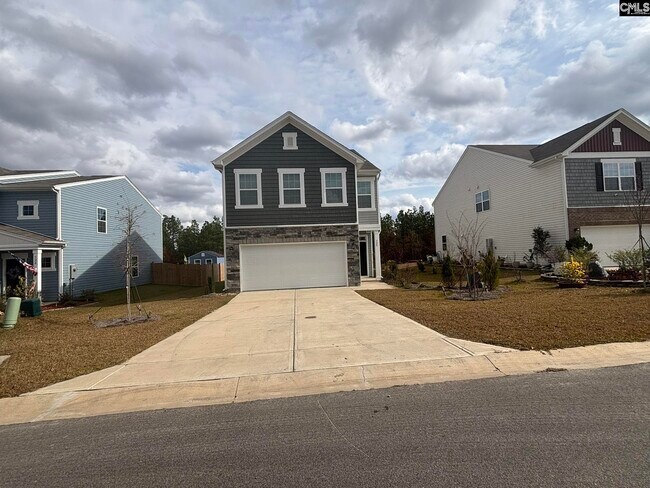 Building Photo - 520 Richmond Rd