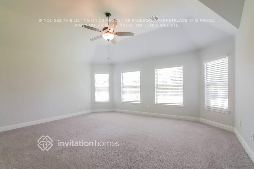 Building Photo - 1617 Whispering Trail Dr