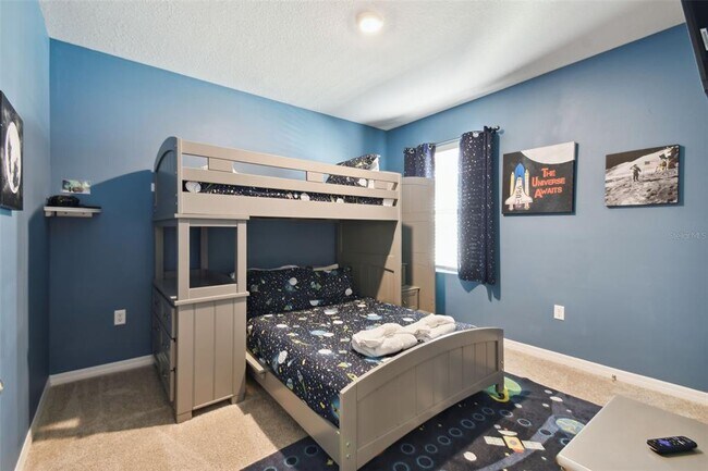 Building Photo - 7704 Oakmoss Loop