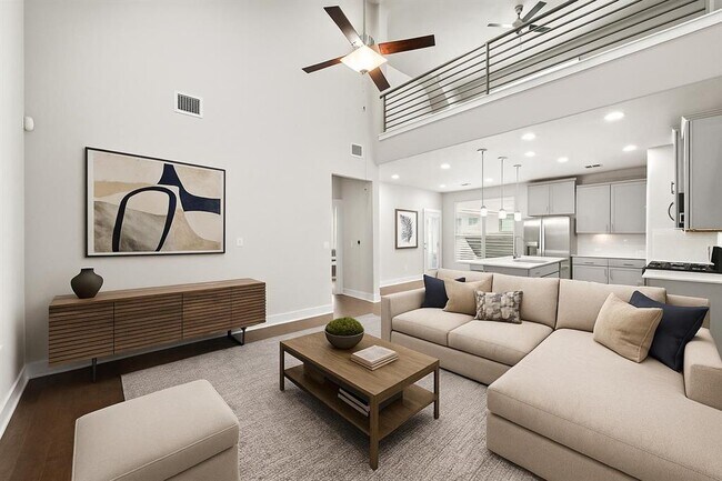 Primary Photo - 2108 Hermia St