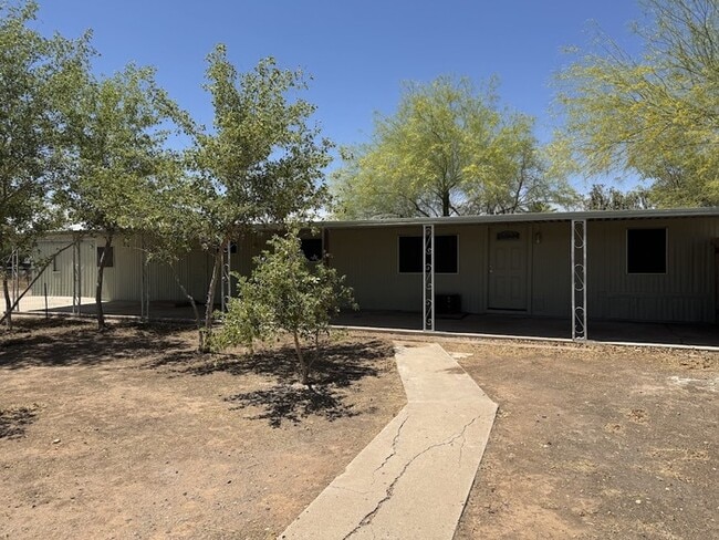 Building Photo - 16002 N 66th Dr
