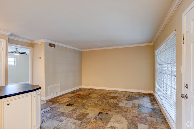 Living Area - 2322 Richton