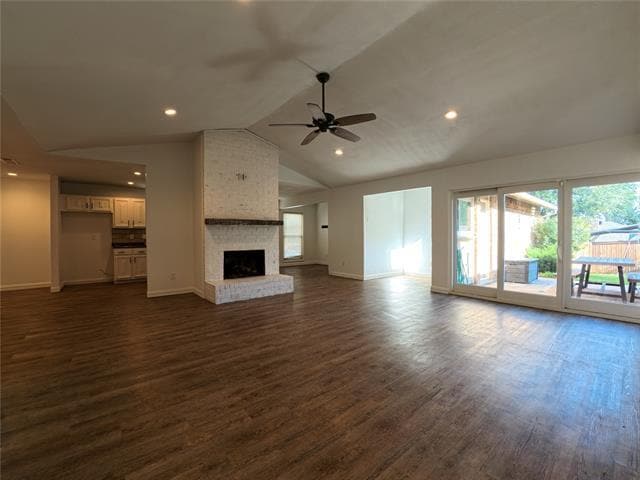 Building Photo - 1738 Hartford Dr