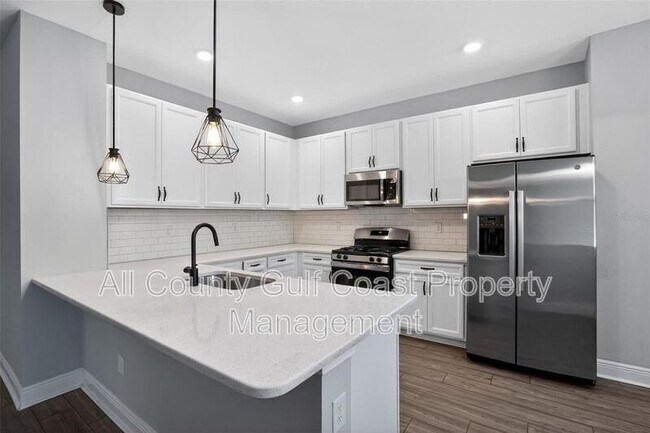 Building Photo - 8132 Tea Olive Ter