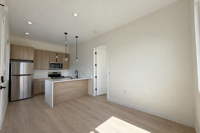 Building Photo - 1819 Westinghouse St