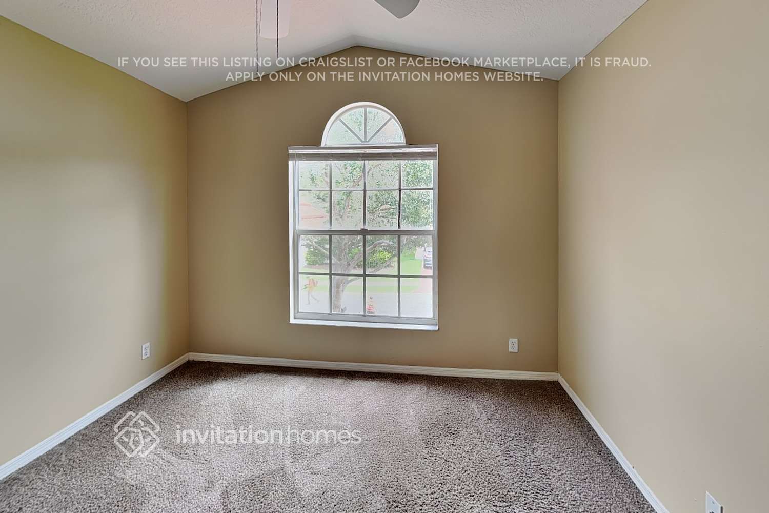 Building Photo - 21919 Philmont Ct