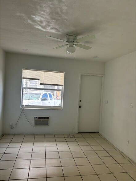 Building Photo - 2041 Jackson St