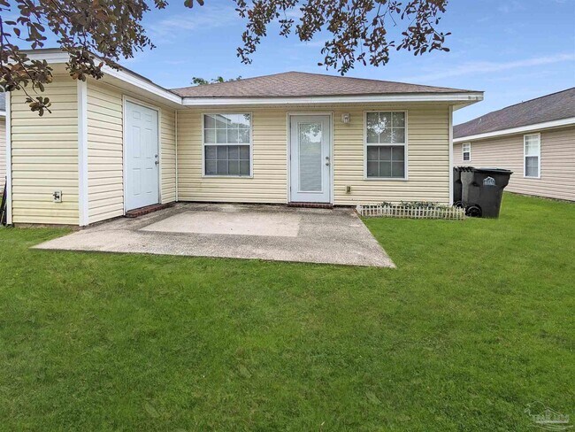 Building Photo - 5915 Bilek Dr