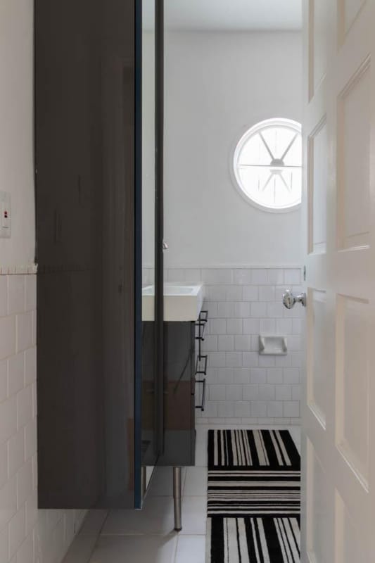 Building Photo - 7715 Waring Ave